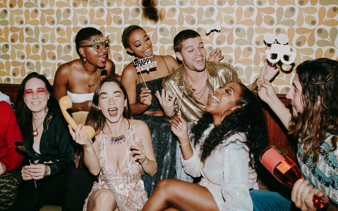 Sylwestrowy hałas w bloku — czy można coś z tym zrobić?